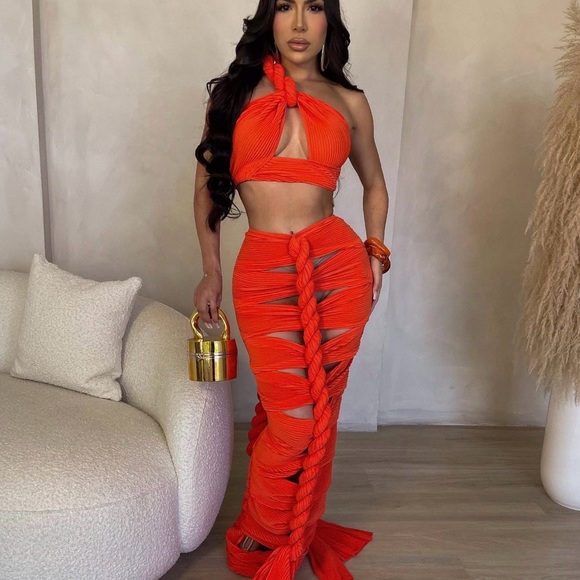 Chic Orange Women's Skirt Set